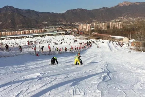 薊州國際滑雪場和盤山滑雪場哪個(gè)好